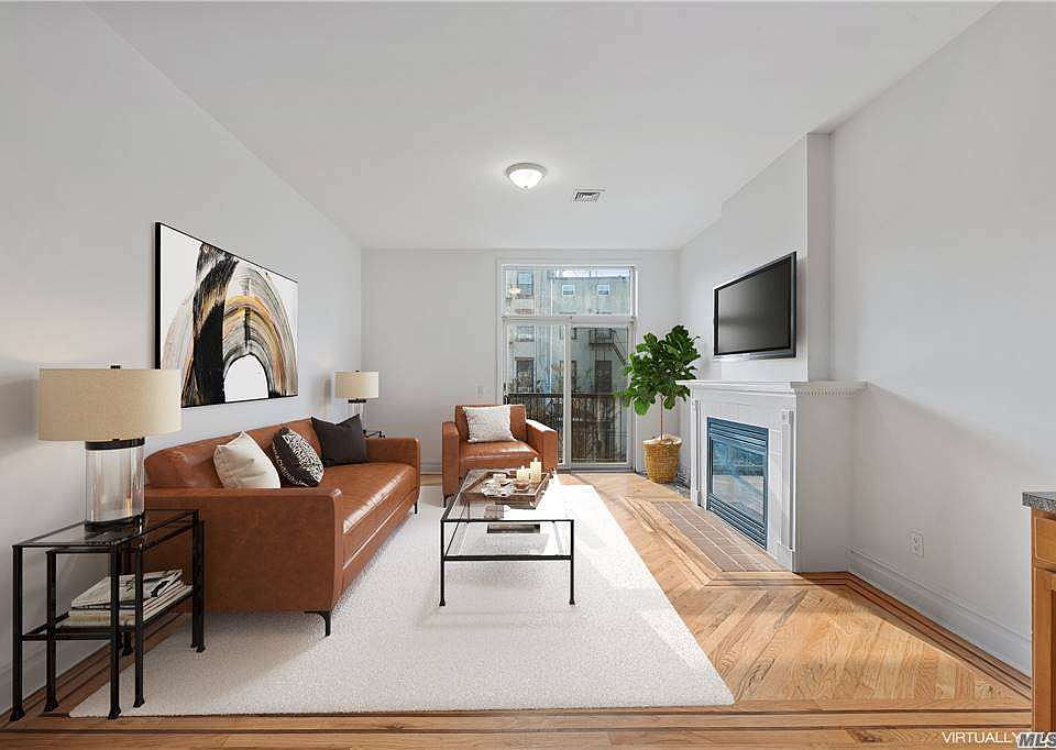 1st image of 284 Sackett St #2