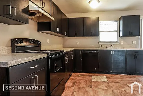 124 Cambridge Dr — Photo 7