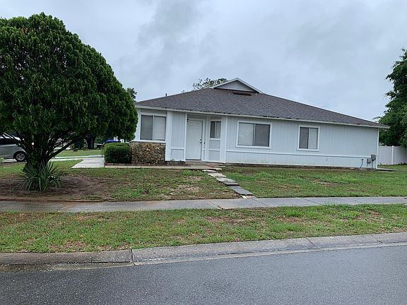 2nd image of 7293 Oak Meadows Cir
