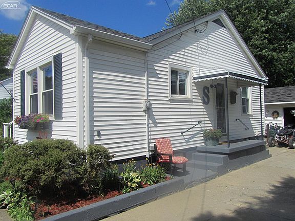 5th image of 5045 Fairchild St