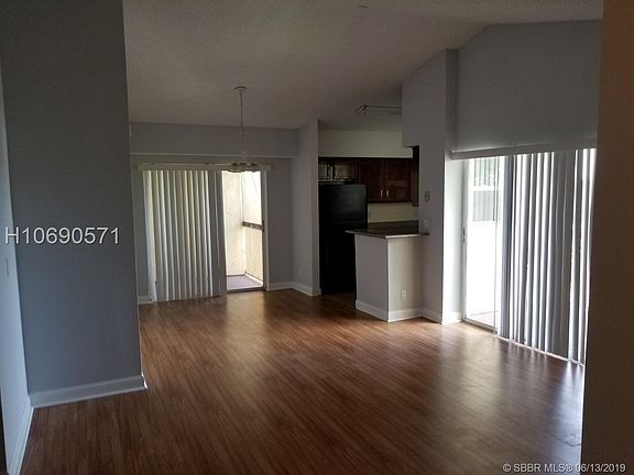 2nd image of 7620 Westwood Dr APT 217