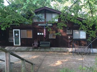5 Lake View Rd, Van Buren, MO 63965