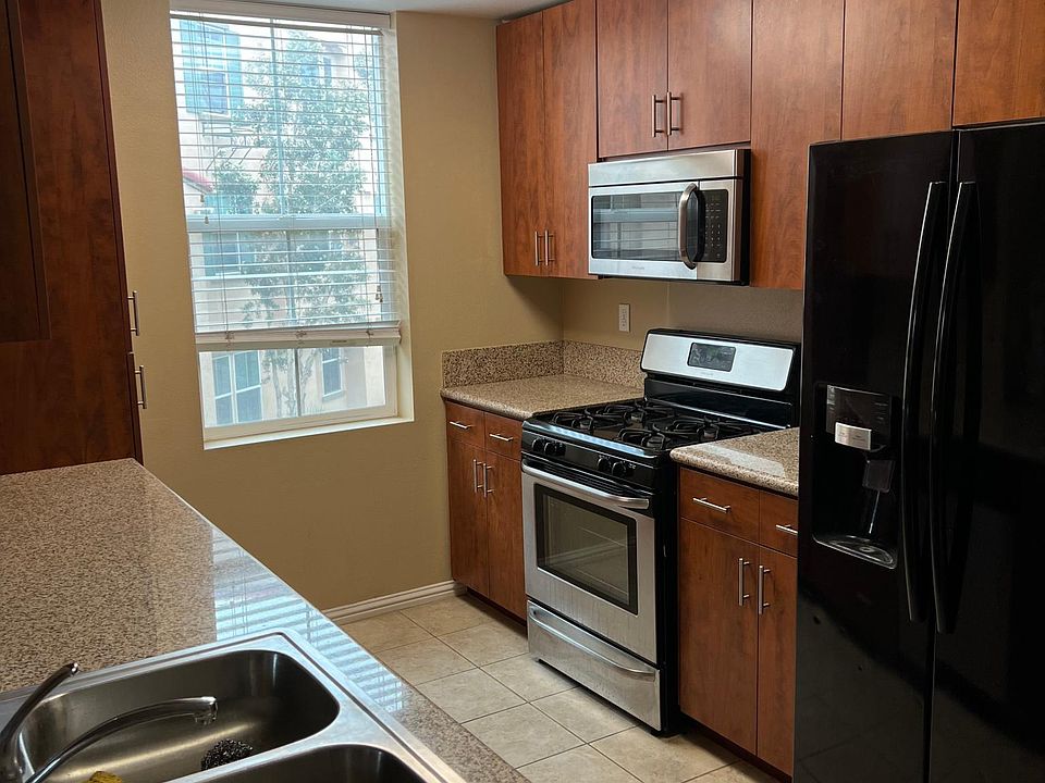 1st image of 355 Riverpark Blvd APT 206