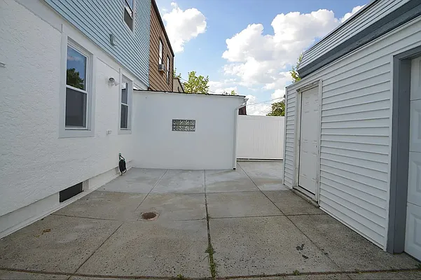 Rented by Corcoran | media 47