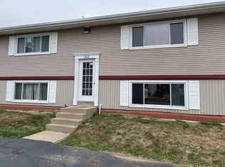 22 - 8th Ave, De Witt, IA 52742