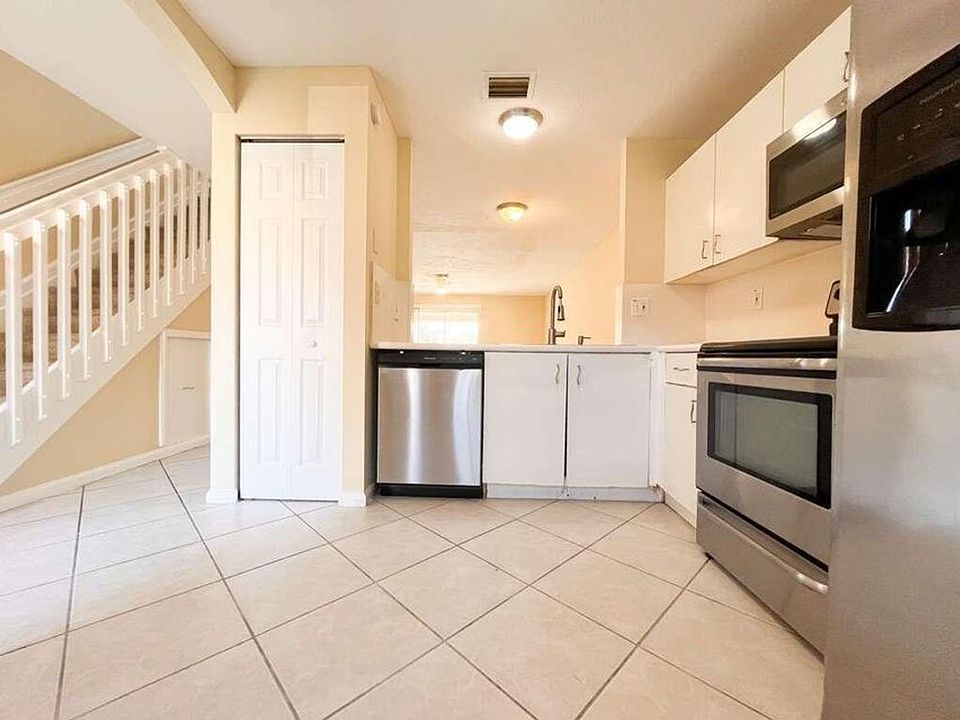 1st image of 861 Summit Lake Dr #861