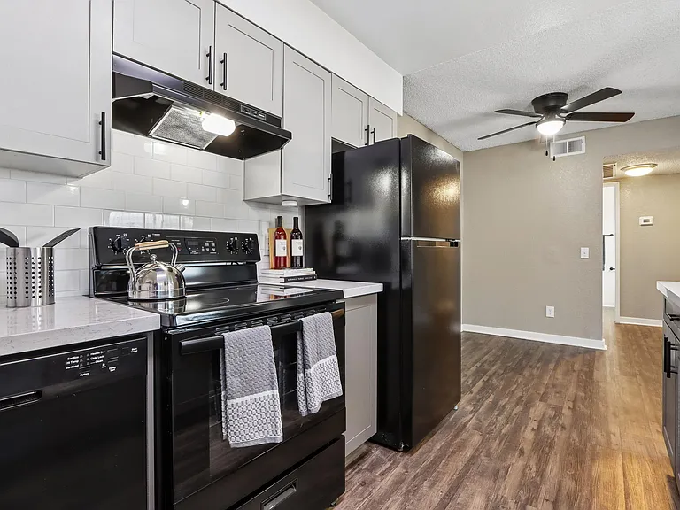 evRIA Diamond Valley — Photo 12