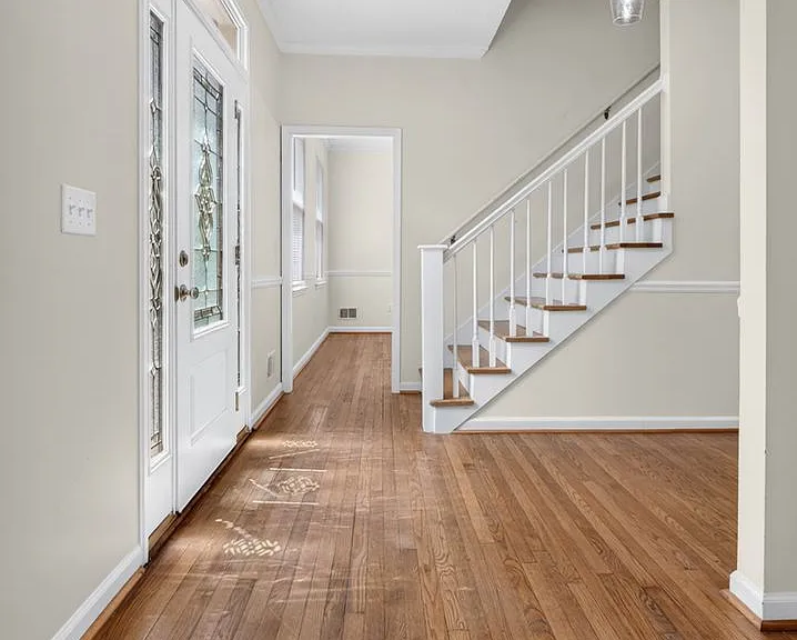 2027 Riding Ridge Rd — Photo 5