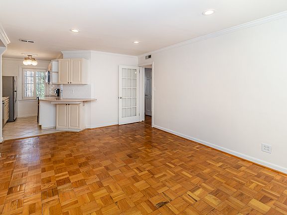 5th image of 108 Colville Rd #21