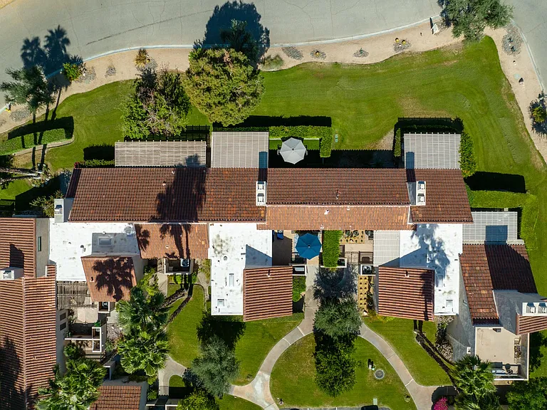 303 Forest Hills Dr — Photo 44