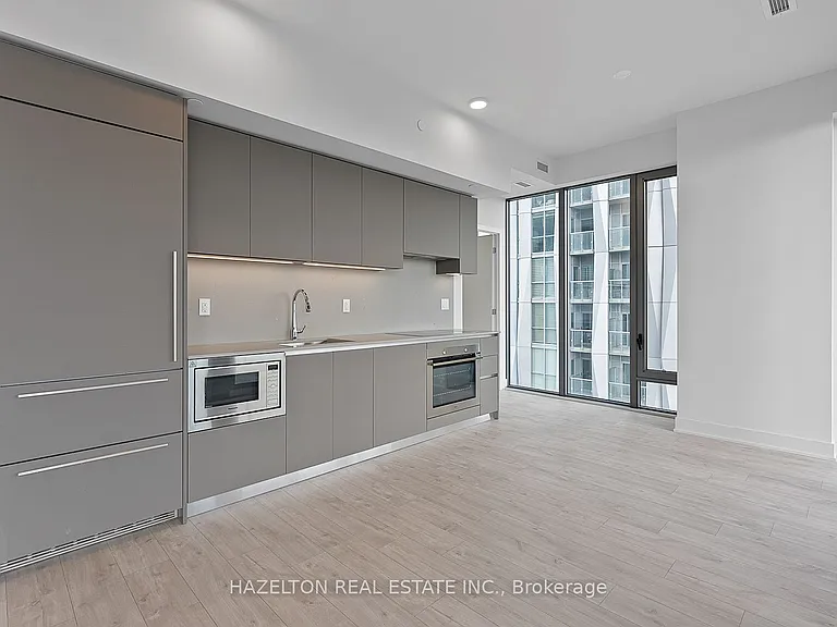 8 Cumberland St #4307 — Photo 12