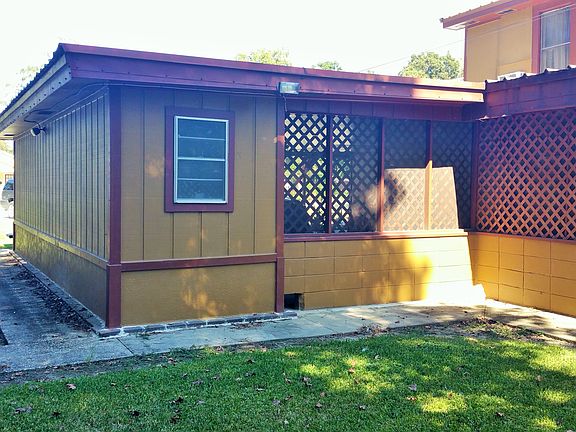 2nd image of 102 N Landry Drive