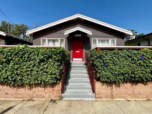11569 Iowa Ave, Los Angeles, CA 90025