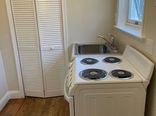 324 18th Pl NE APT 3, Washington, DC 20002