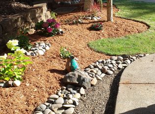 1355 SW Binford Lake Pkwy, Gresham, OR