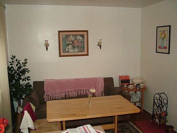3rd image of 2634 Glengyle Dr
