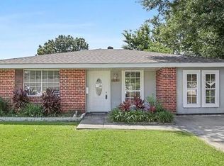 3284 Presidential Dr, Kenner, LA 70065