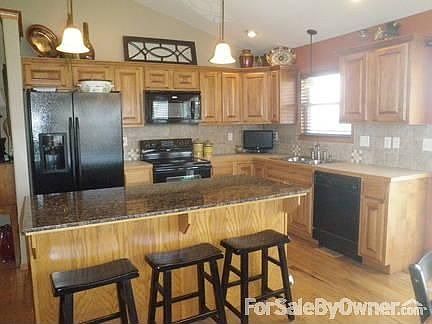 3rd image of 901 E Sandalwood Cir