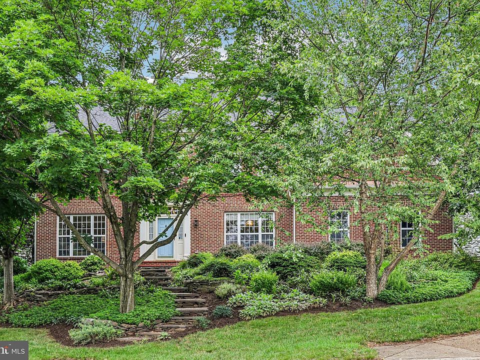 1st image of 47404 Middle Bluff Pl