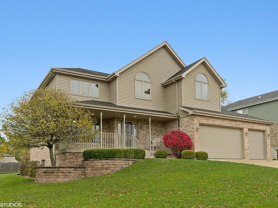 1st image of 518 Deerfield Ln