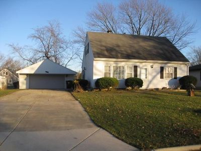 12211 Tompkins Pl, Crown Point, IN, 46307