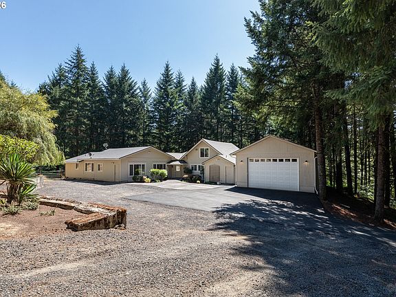 2nd image of 34889 Hankey Rd