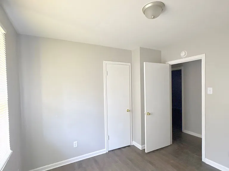 3120 Beauchamp Dr — Photo 2