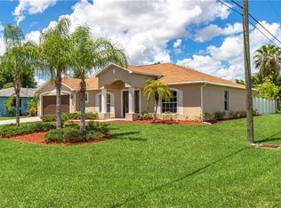 202 SE Santa Barbara Pl, Cape Coral, FL 33990