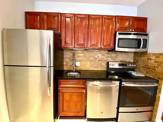 Rented by Corcoran | media 17