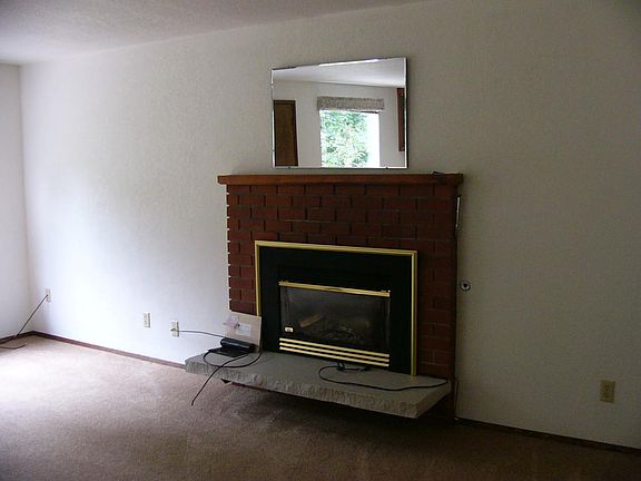 2nd image of 31254 E Lake Morton Dr SE