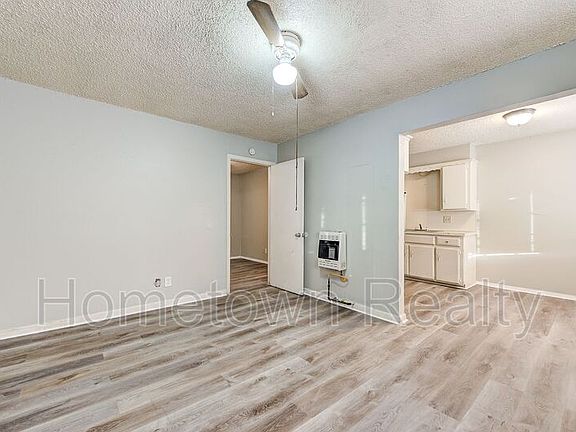 4th image of 3333 S Walker Ave Unit 6