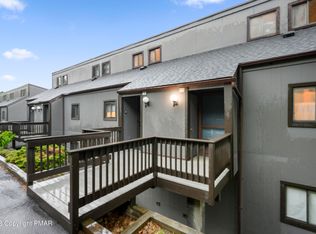43 Slalom Way, Tannersville, PA 18372