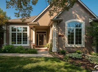 1000 Oak Tree Dr, Lawrence, KS 66049