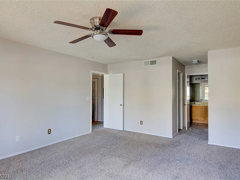 1575 W Warm Springs Rd #614 — Photo 2