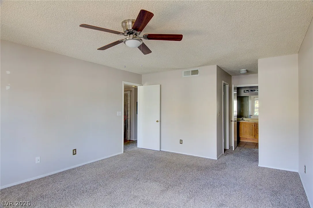 Building Photo - 1575 W Warm Springs Rd #614