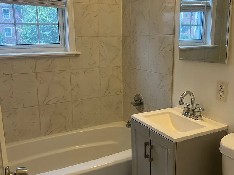 5712 Washington Blvd — Photo 20
