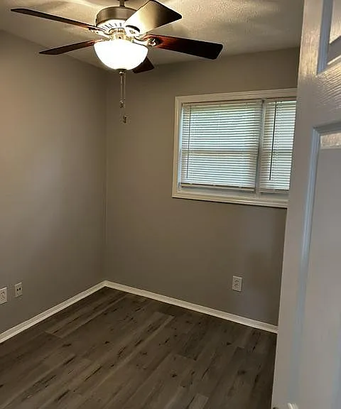 4208 Prince Ln — Photo 5