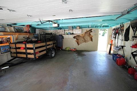 3rd image of 5041 S 13th St