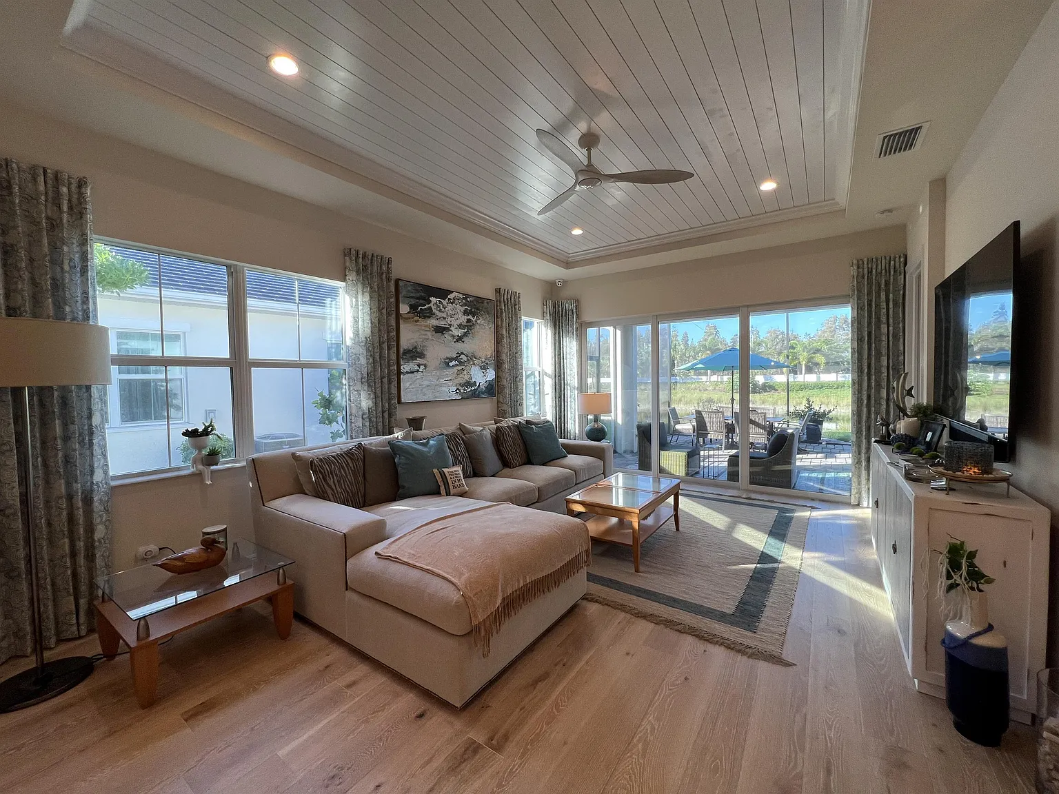 9007 St. Lucia Dr - 1 — Photo 3
