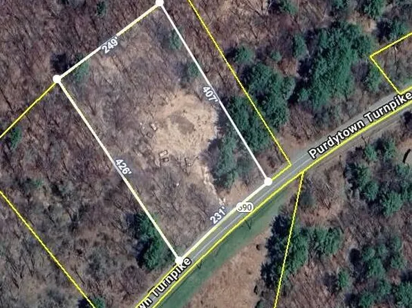 499 Purdytown Tpke, Lakeville, PA 18438