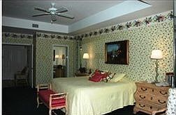 3rd image of 2000 Royal Marco Way Unit 304