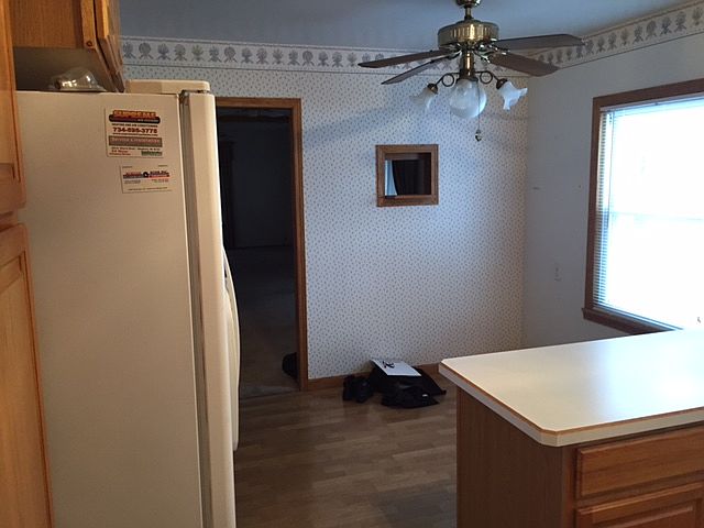 1st image of 253 N Karle St