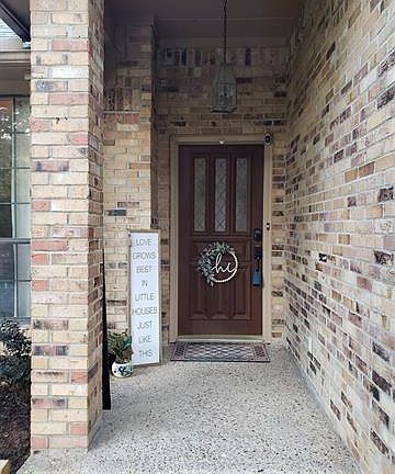 4th image of 5507 Yacht Club Dr