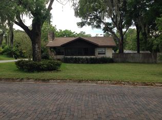 14249 17th St, Dade City, FL 33523
