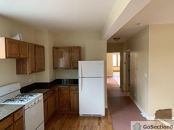 4th image of 2439 W Lithuanian Plaza Ct #2