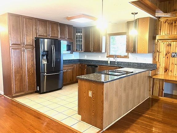 5th image of 117 Chesapeake Ave