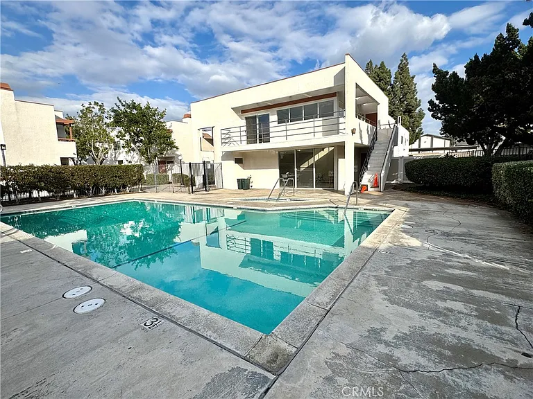 20254 E Arrow Hwy #B — Photo 32