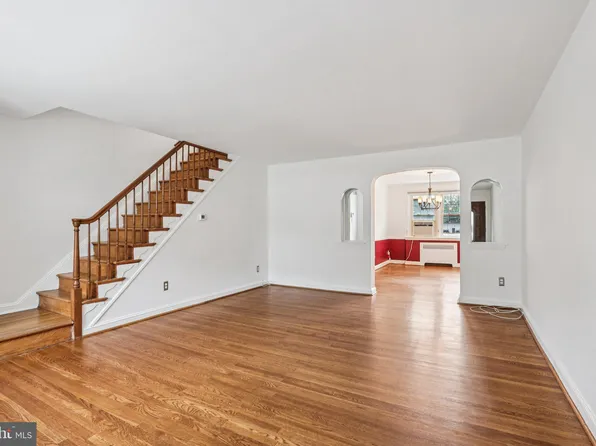 717 Windermere Ave, Drexel Hill, PA 19026