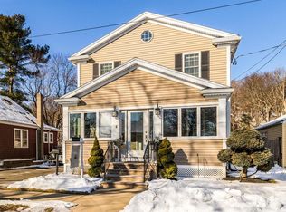 15 Glendale Ave, Peabody, MA 01960