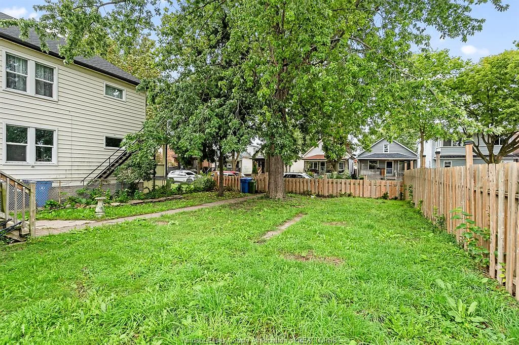 1 bed, $1,600 — Photo 2
